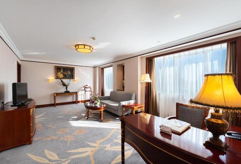سوییت اجرایی, Golden Ocean Hotel Tianjin