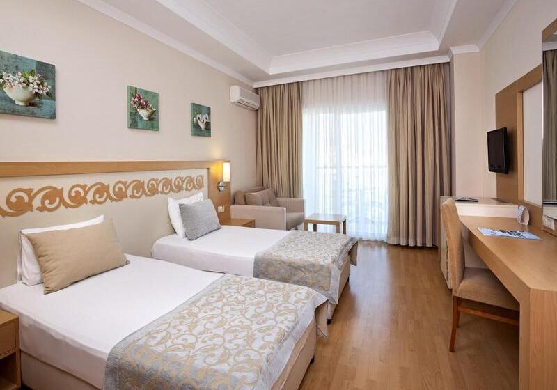 اتاق استاندارد, Titan Select Hotel Ultra All Inclusive