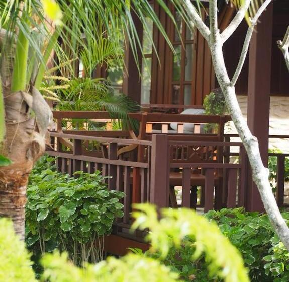 Standard Room with Balcony, Green Papaya Beach Resort, Koh Phangan