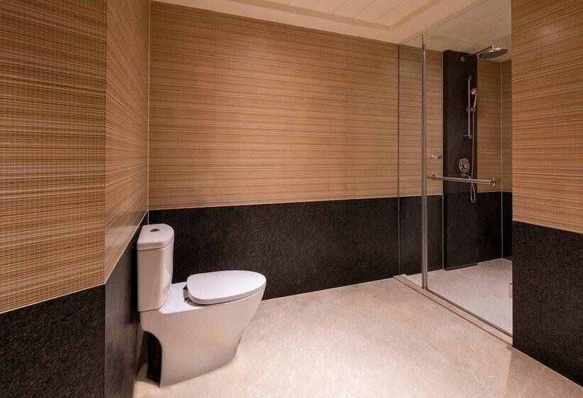 高级客房, Courtyard By Marriott Hyderabad