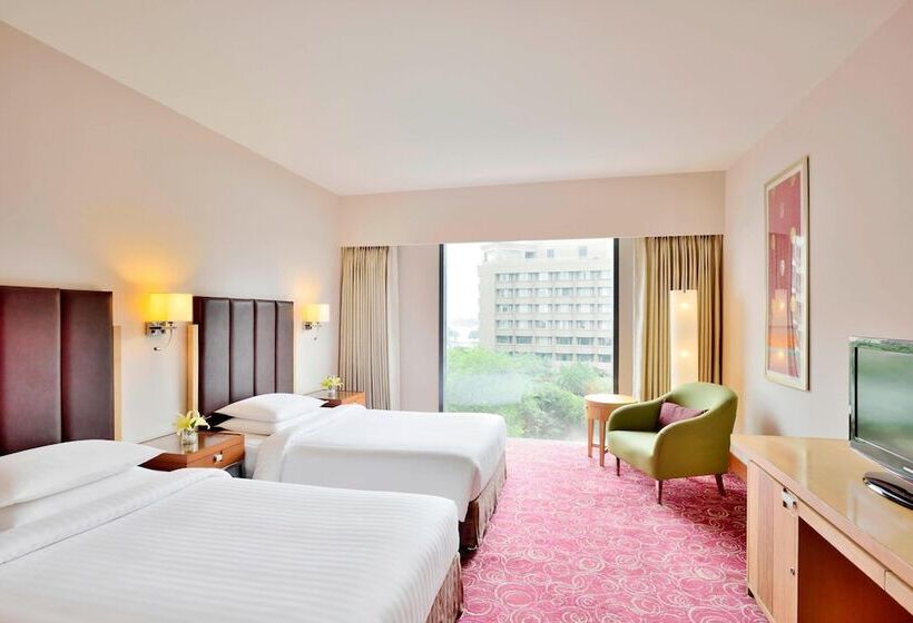 高级大房间, Courtyard By Marriott Hyderabad