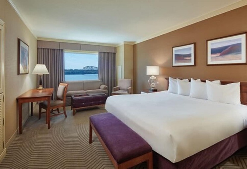 Deluxe room with river view, Harrah S Metropolis Hotel & Casino