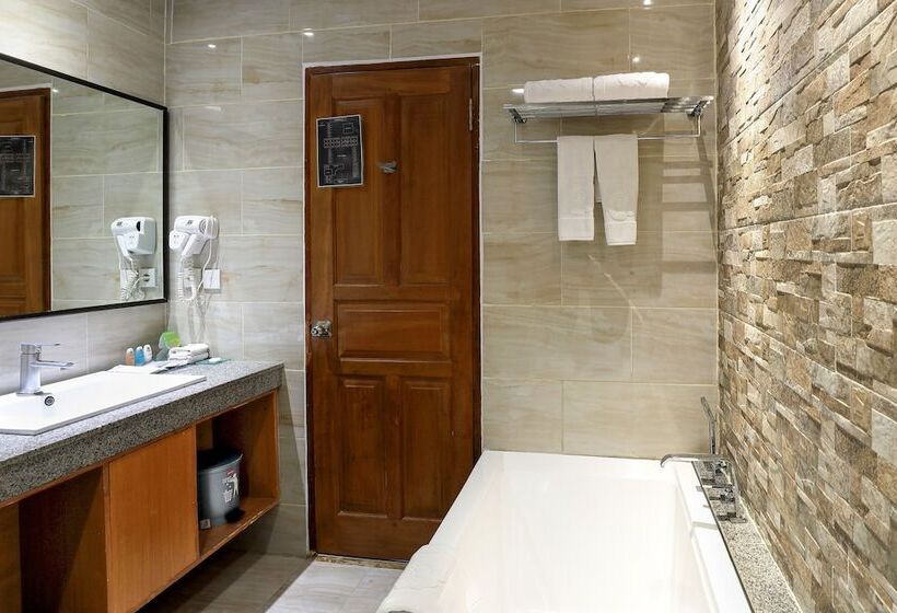 Номер Deluxe, Puri Saron Hotel Seminyak
