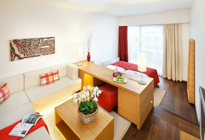 اتاق لوکس با چشم‌انداز, Tauern Spa Hotel & Therme