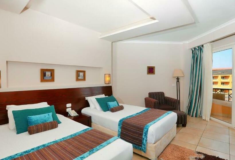 اتاق استاندارد با چشم‌انداز دریا, Amwaj Beach Club Abu Soma