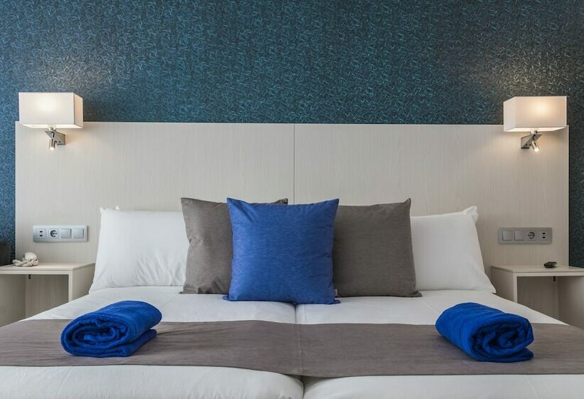 Номер Superior Боковой Вид на Море, Aparthotel Esquinzo y Monte del Mar