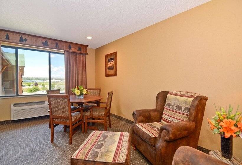 Хижина, Best Western Plus Kelly Inn & Suites