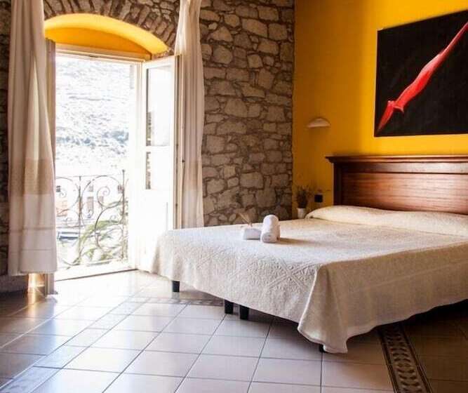 スーペリアトリプルルーム, Corte Fiorita Albergo Diffuso