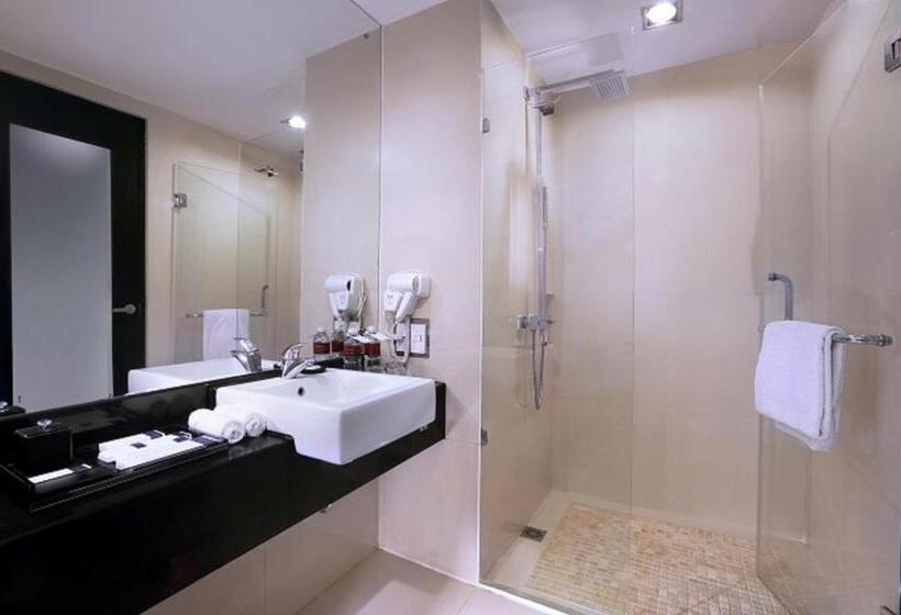 Deluxe Zimmer, Grand City Hall Hotel & Serviced Residences
