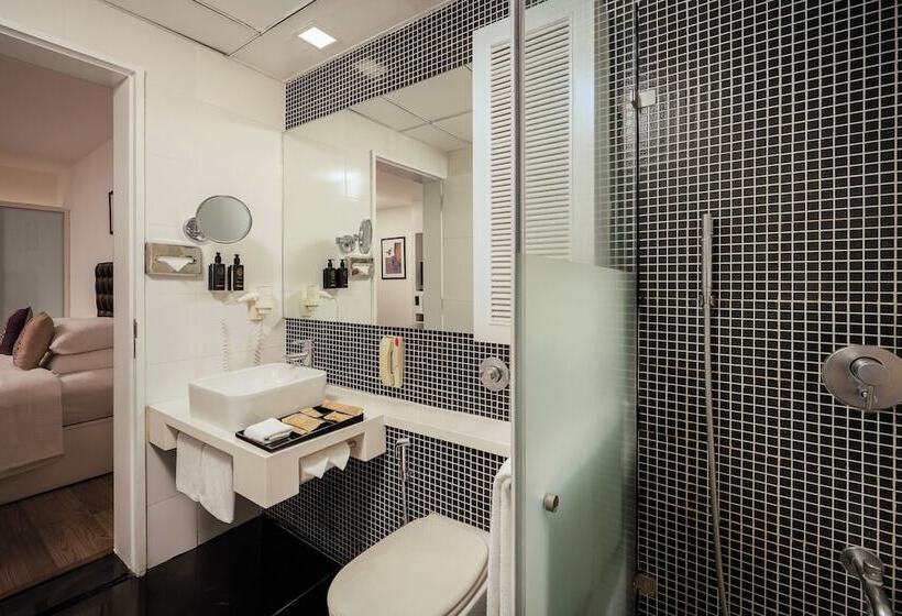 سوئیت با بالکن, Grand Mercure Bangalore   An Accor Brand