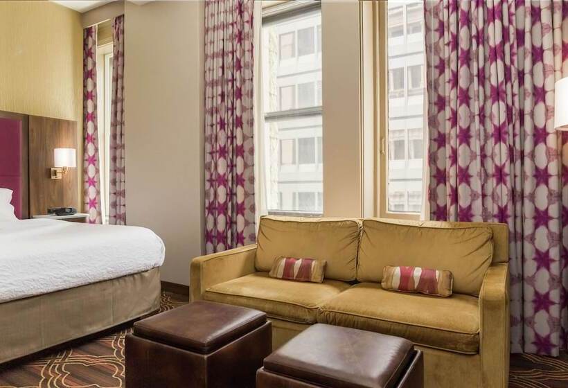 Стандартный Номер Кровать Кинг, Hampton Inn Majestic Chicago Theatre District