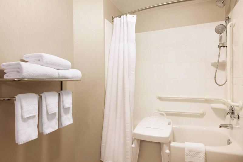 キングサイドベッドのスタンダードワンルーム, Springhill Suites By Marriott West Palm Beach I 95