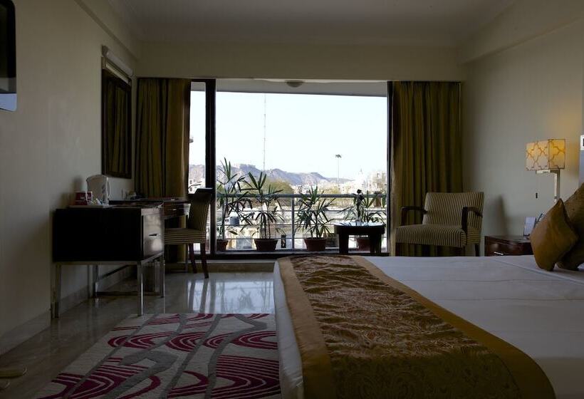 غرفة ديلوكس, The Wall Street Beacon, Jaipur