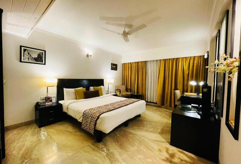 جناح, The Wall Street Beacon, Jaipur