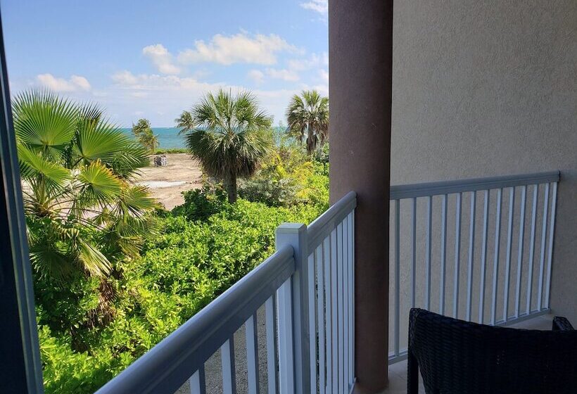 اتاق استاندارد با 2 تخت دوبل, Holiday Inn Resort Grand Cayman, An Ihg