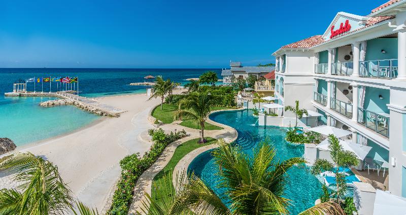 اتاق استاندارد, Holiday Inn Resort Grand Cayman, An Ihg