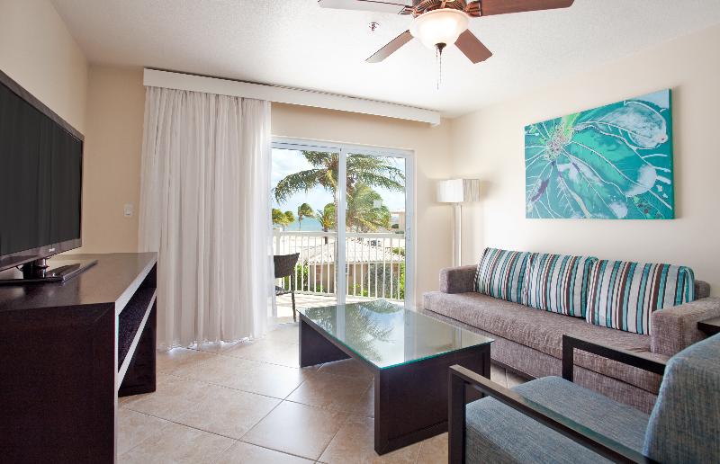 سوئیت با تخت بزرگ, Holiday Inn Resort Grand Cayman, An Ihg