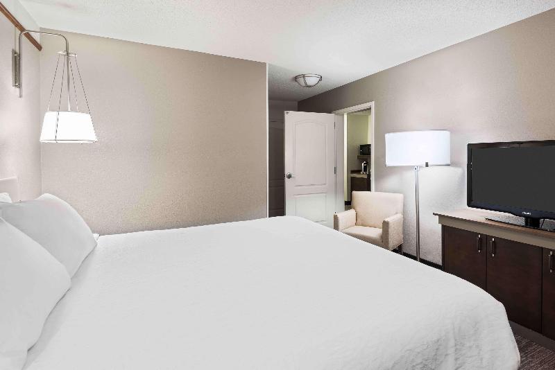 سوئیت با تخت بزرگ, Hilton Garden Inn Wilmington Mayfaire Town Center