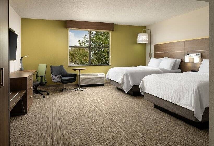 Люкс, Holiday Inn Express Hotel & Suites Irving Dfw Airport North, An Ihg