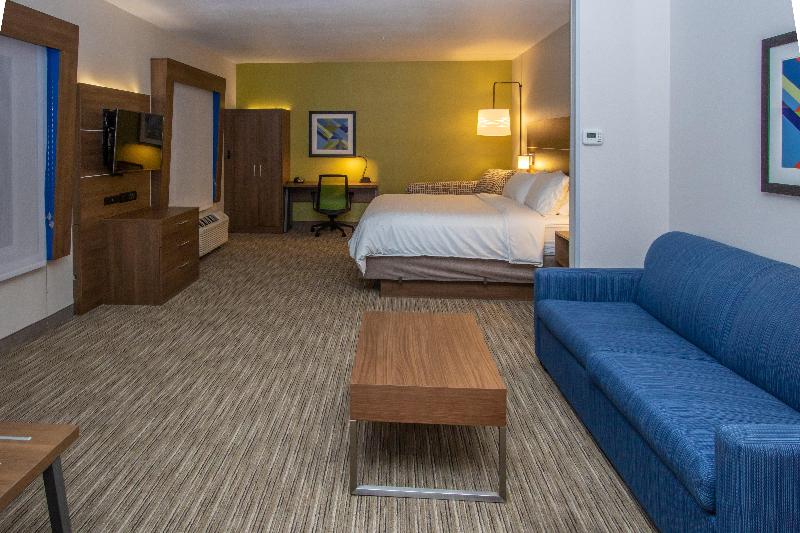 Люкс Executive Кровать Кинг, Holiday Inn Express Hotel & Suites Roseville   Galleria Area, An Ihg