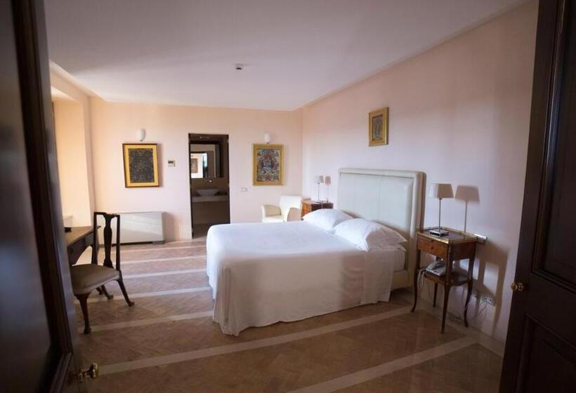 سوییت جونیور, Palazzo Viceconte