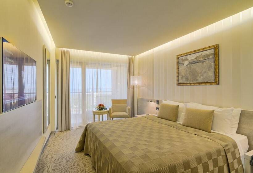 Standard Room with Balcony Side Sea View, Vega