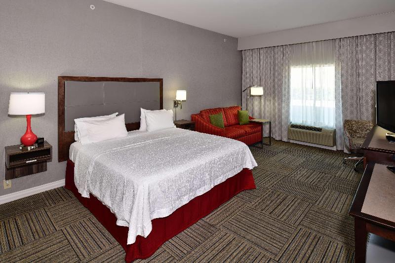 Стандартный Номер Кровать Кинг, Hampton Inn & Suites Fredericksburg