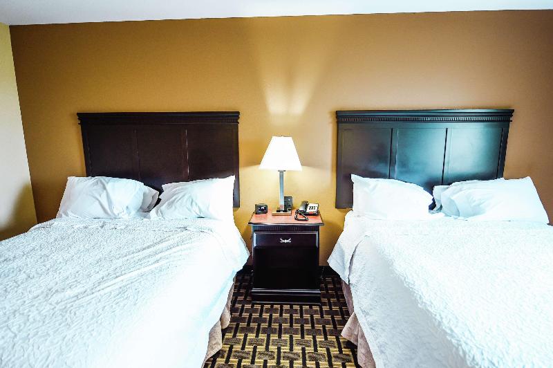 标准间, Hampton Inn And Suites Pine Bluff