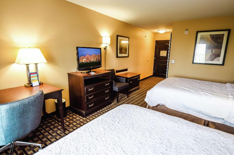 标准间, Hampton Inn And Suites Pine Bluff