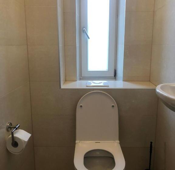 اتاق استاندارد سه نفره, Pension Schmellergarten