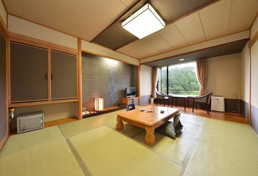 Номер Стандарт, 碧の美ゆゆaonobi Yuyu旧湯元白金温泉ホテル