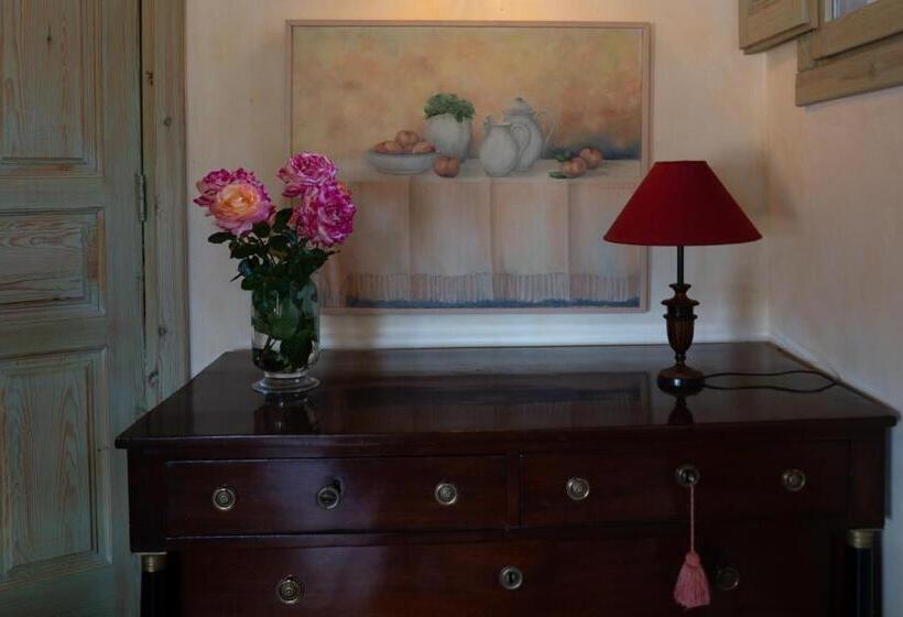 Suite with Terrace, Posada Real La Casa De Arriba