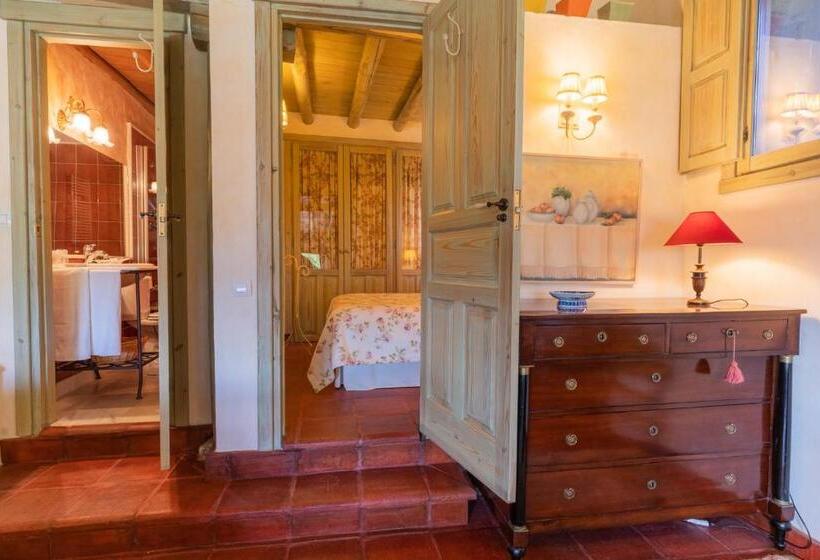 Suite with Terrace, Posada Real La Casa De Arriba