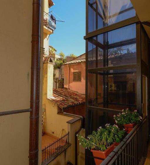 آپارتمان لوکس 1 خوابه, Campo De Fiori Relais