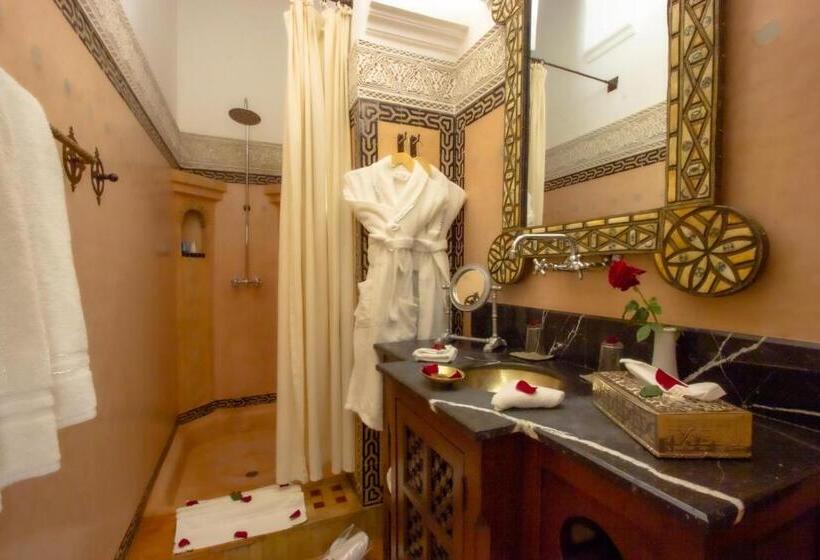 اتاق سوپریور, Riad Kaiss By Anika