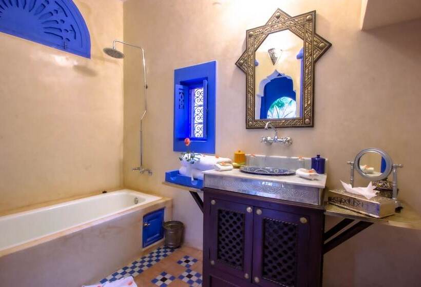 اتاق سوپریور, Riad Kaiss By Anika
