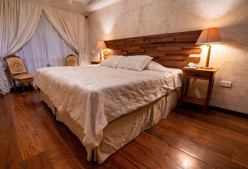 اتاق سوپریور, Andean Wings Boutique