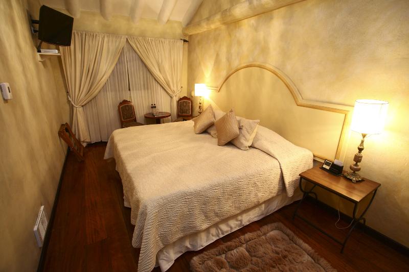 اتاق سوپریور, Andean Wings Boutique