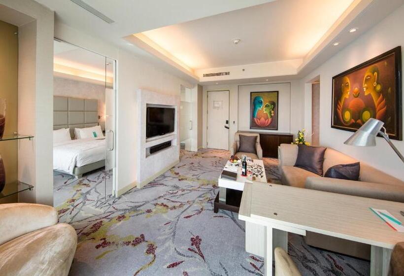 Президентский Люкс, Le Méridien Gurgaon, Delhi Ncr
