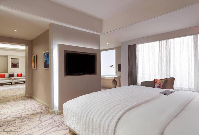 Президентский Люкс, Le Méridien Gurgaon, Delhi Ncr