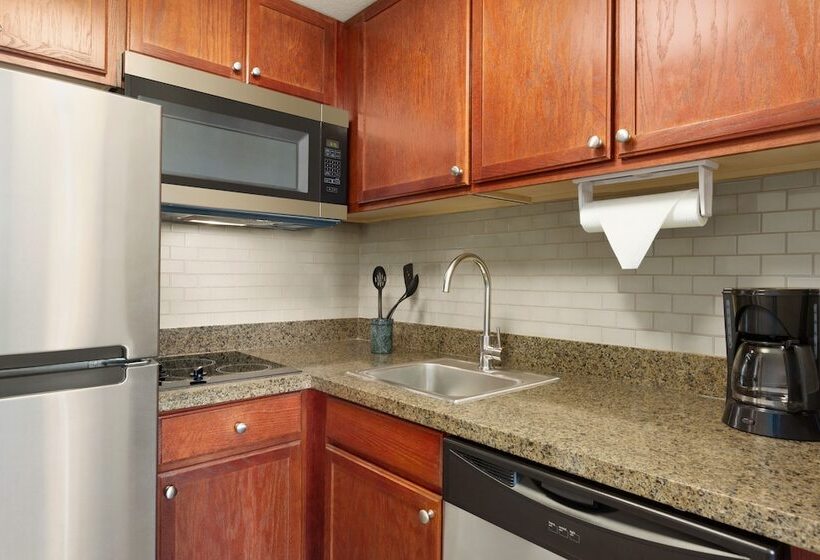 スイート, Staybridge Suites Tampa East  Brandon, An Ihg
