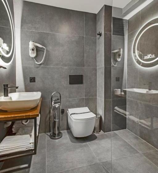 اتاق لوکس, Luxon Hotel Sakarya