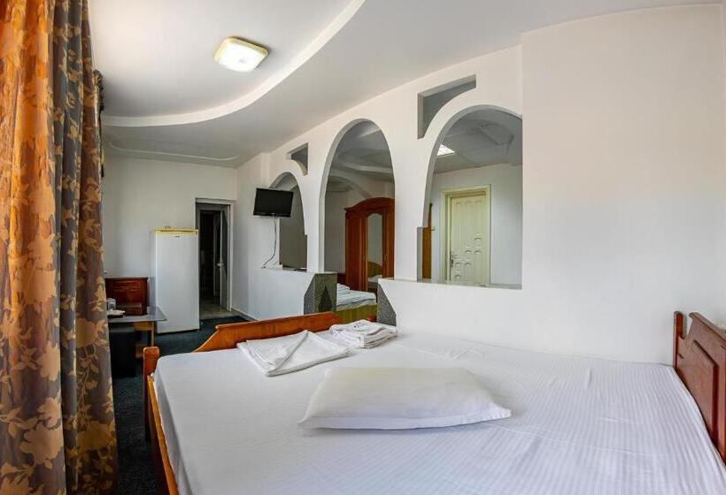Номер Стандарт Трехместный, Motel Dasiana