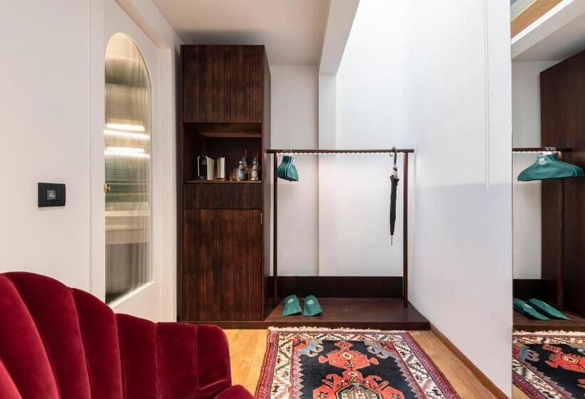 سوییت, Vico Milano