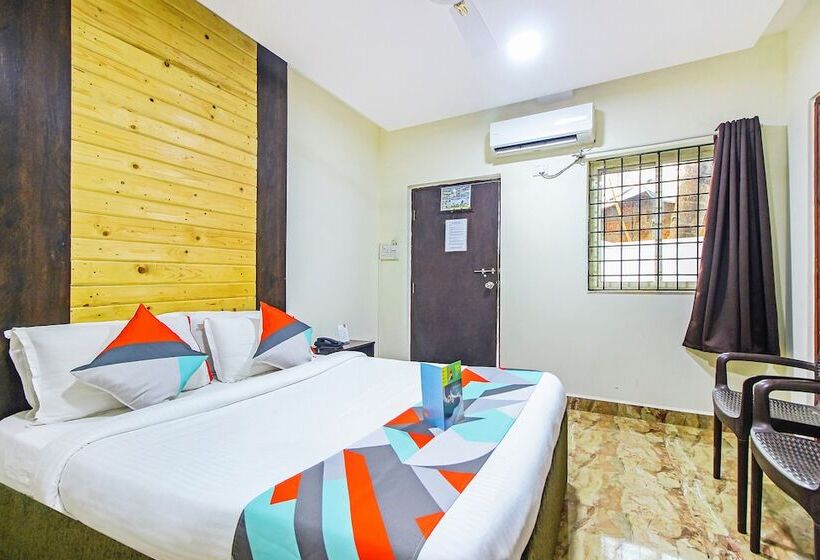 Номер Deluxe, Fabexpress Golden Nest Deluxe With Pool, Calangute
