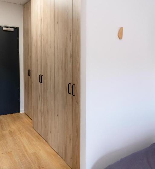 اتاق عادی, Albergue Juvenil Colegio Mayor Galileo Galilei