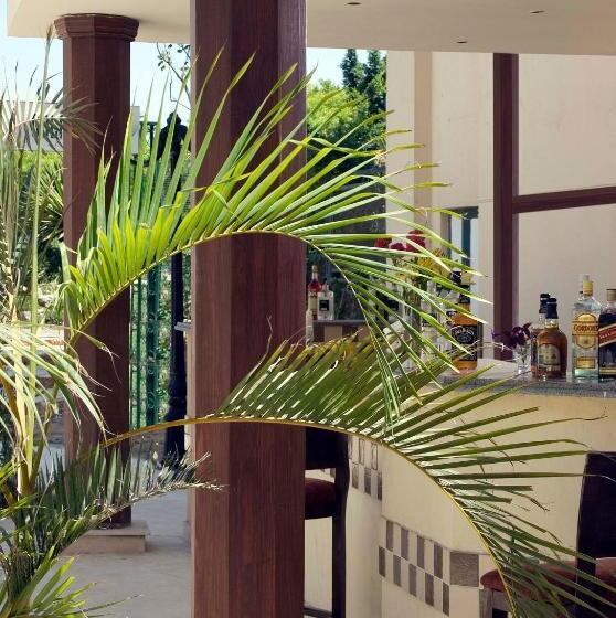 اتاق استاندارد, Swiss Inn Plaza Hotel