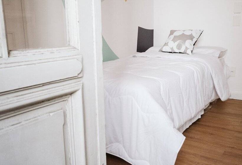スタンダードシングルルーム, Viajero Montevideo Hostel