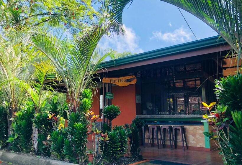 اتاق استاندارد چهار تخته, ávita Lodge