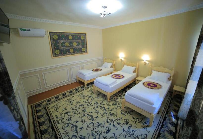 غرفة قياسية ثلاثية, Old Street Guesthouse
